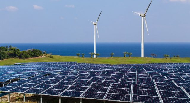 Rüzgar ve Güneş Enerjisi Sektörü Beş Kat Büyüyecek