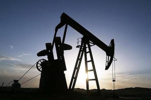‘IEA’ Küresel Petrol Talebi Daralma Tahminini Yükseltti