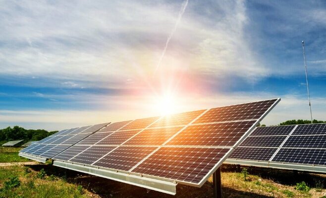 Güneş takip sistemli Van Arısu Güneş Enerji Santrali açıldı